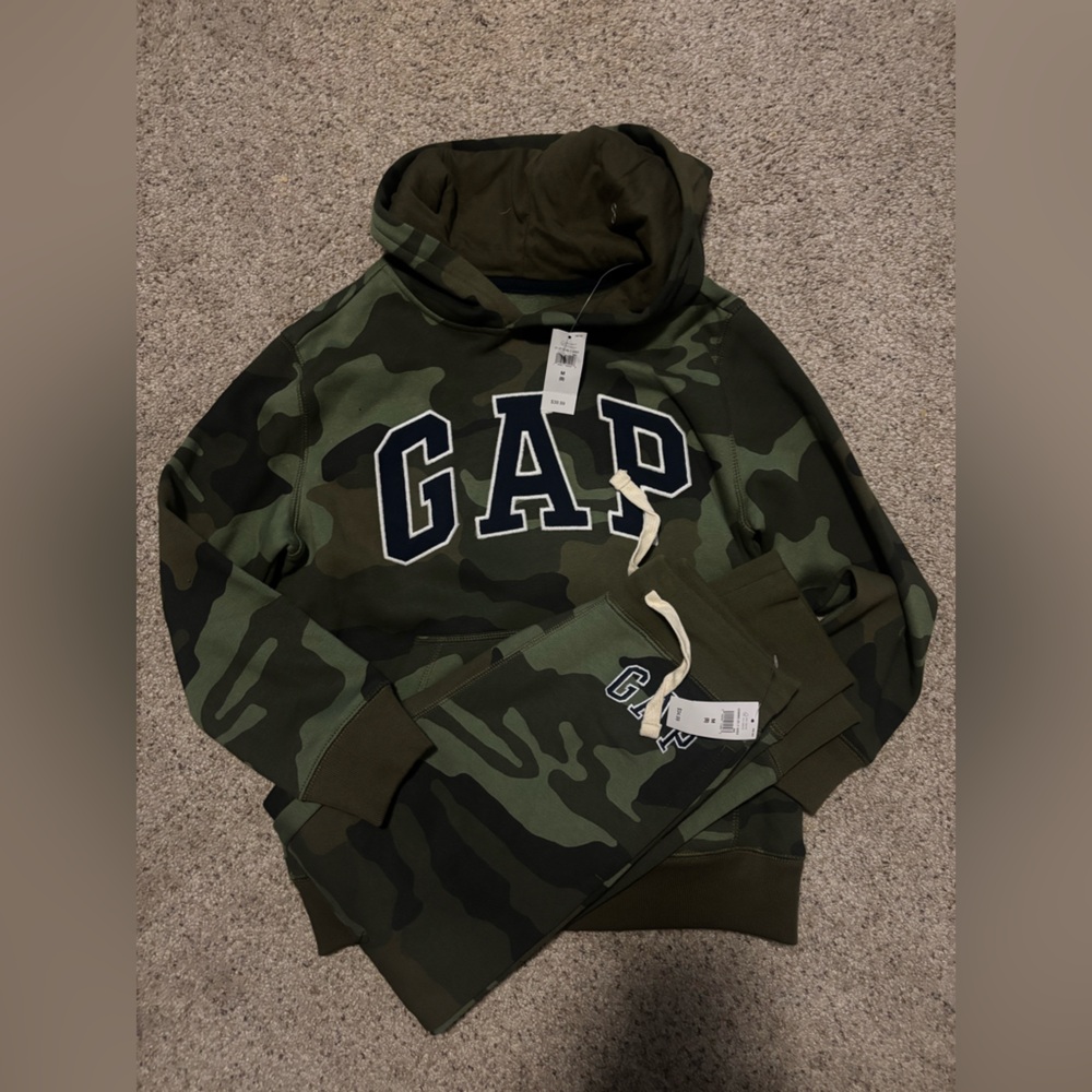 GAP Green Camouflage Hoodie and Joggers